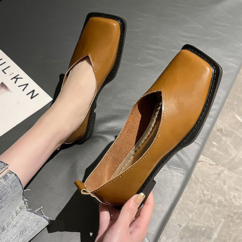 Sneakers - Scarpe basse da donna con tacco